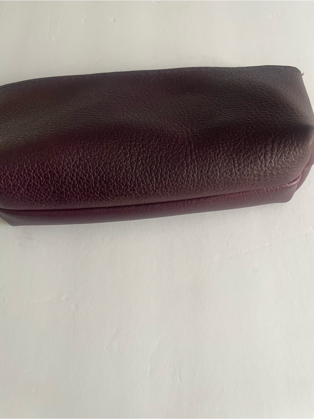 Portland Leather Goods Makeup Bag Merlot Leather/ “Pencil Case / Cosmetic Bag” - Picture 4 of 5